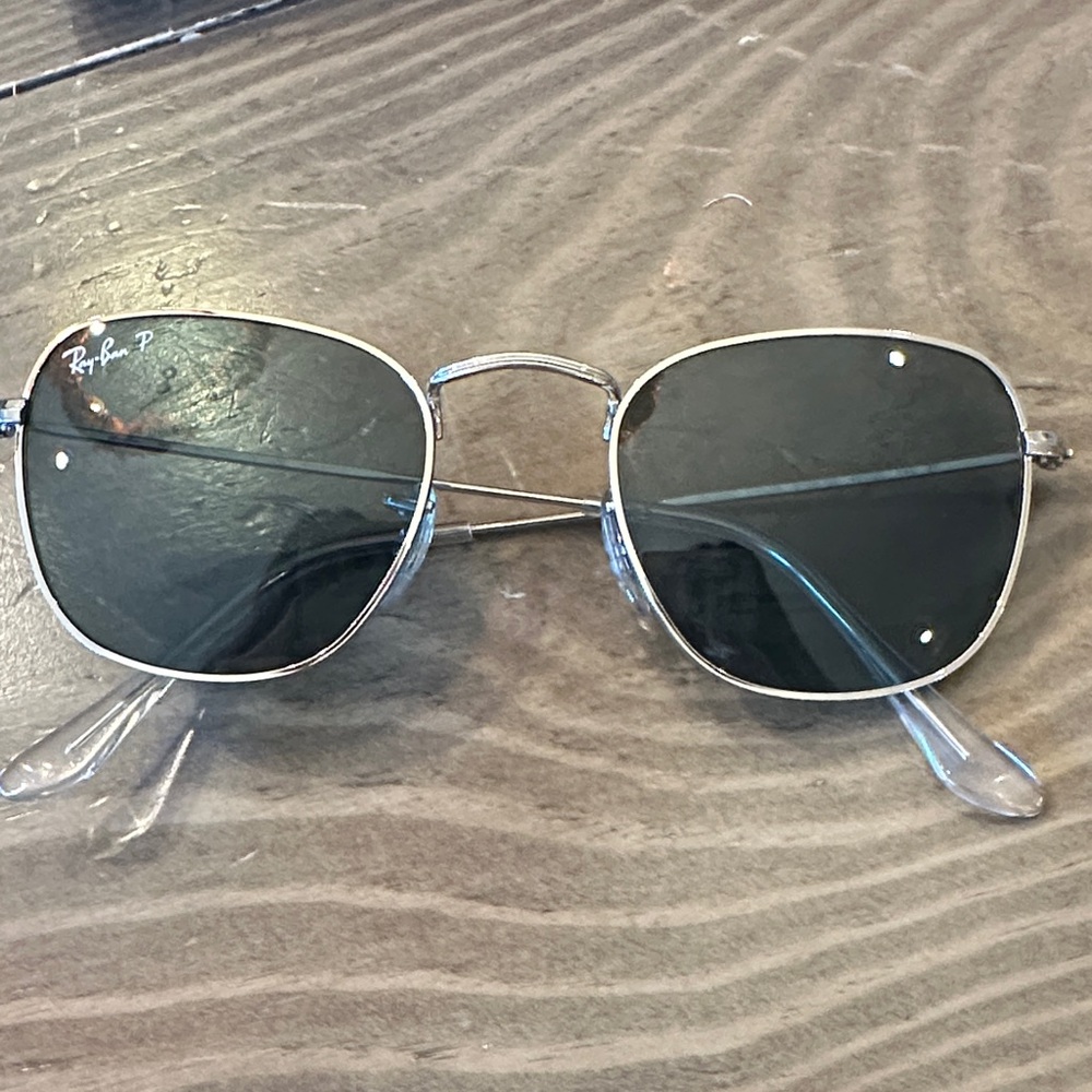 NEW Ray-Ban Silver Frame Sunglasses